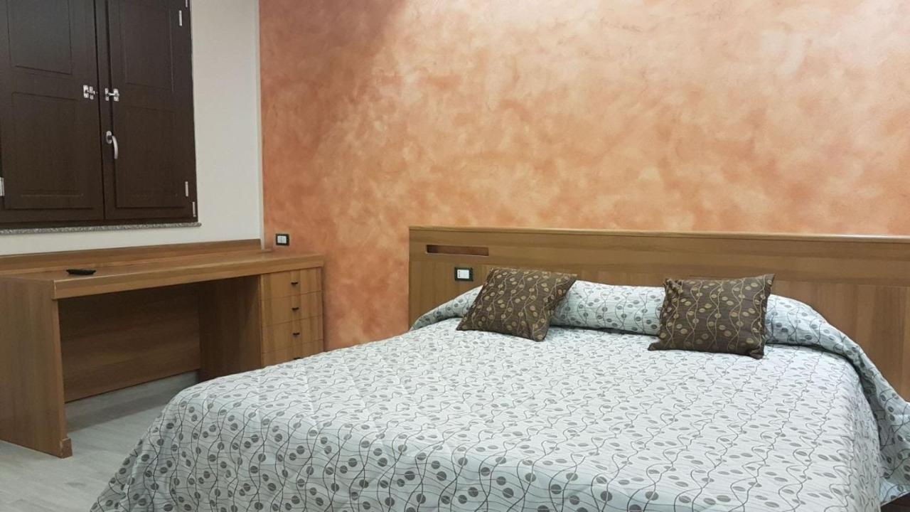 Hotel Caligiuri Decollatura Kültér fotó